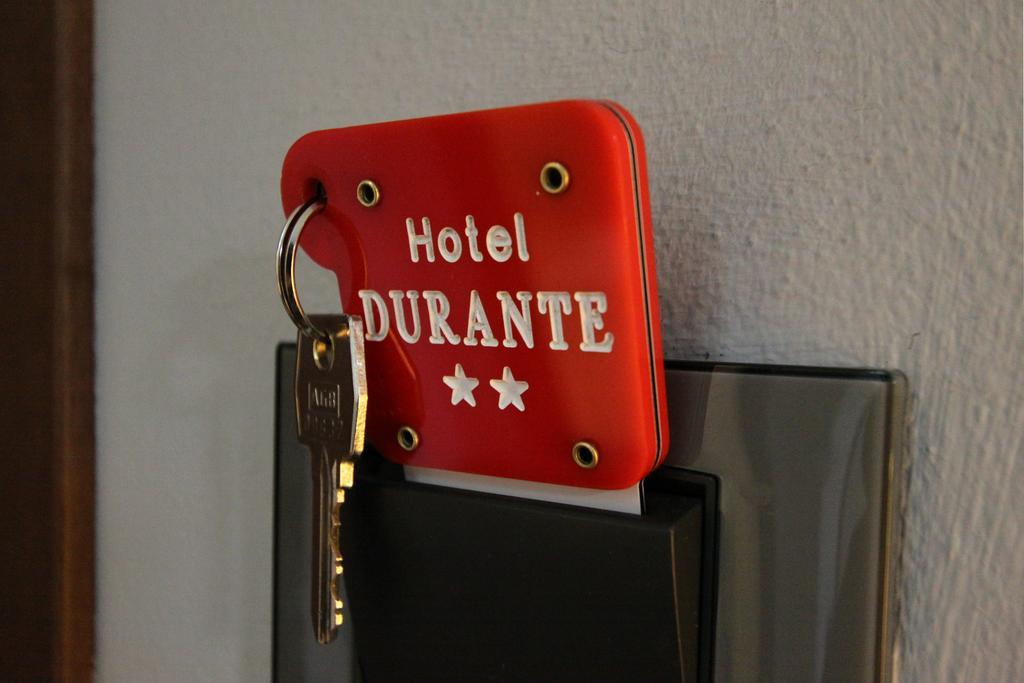 Lux Hotel Durante Milan Exterior photo